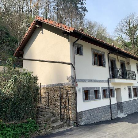 Casa Rural En Santa Cruz-Mieres Bustiello  Extérieur photo